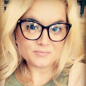 Meet your Posher, Shannon